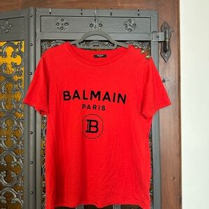 Iconic Balmain Red T-Shirt with Signature Gold Buttons on Shoulder Size M